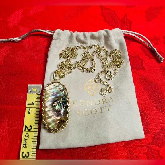 ELEGANT KENDRA SCOTT NECKLACE WITH POUCH - Picture 4 of 5